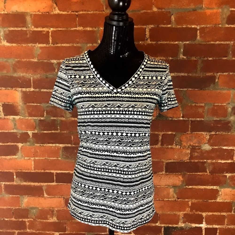 Women's Printed Vee T-Shirt